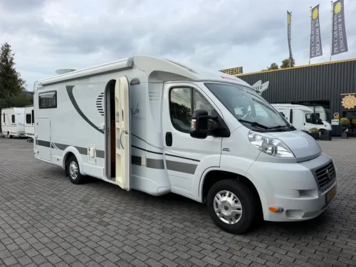 Dethleffs Esprit 6870 I GARAGE/GROSSES BETT/SCH Foto: 5