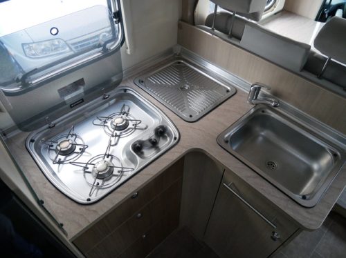 B&uuml;rstner Ixeo Time 710 IT, Transverse bed, Pop-top roof, XL Garage photo: 13
