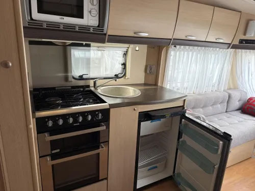 Sprite Europa 460 Mover/Awning/Bike rack photo: 6
