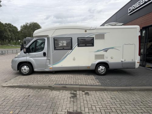 Chausson Chausson Allegro 94 Transverse bed Solar panel Awning Bike rack photo: 7