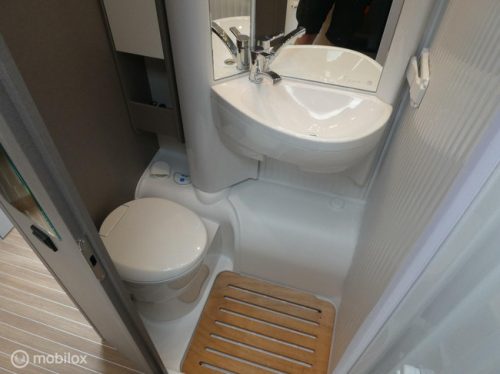 Hymer Etrusco T6900 SB COMPLETE AUTOMATIC photo: 22