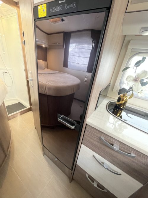 B&uuml;rstner Nexxo Time 685 QUEENSBED LEVELSYSTEEM Euro5 foto: 7