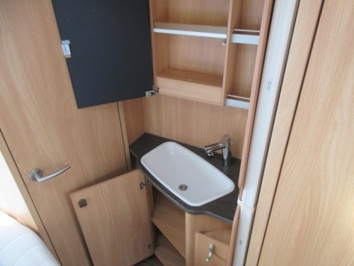 Knaus Sudwind Silver Selection 450 FU WITH MULTINOVA AWNING photo: 10