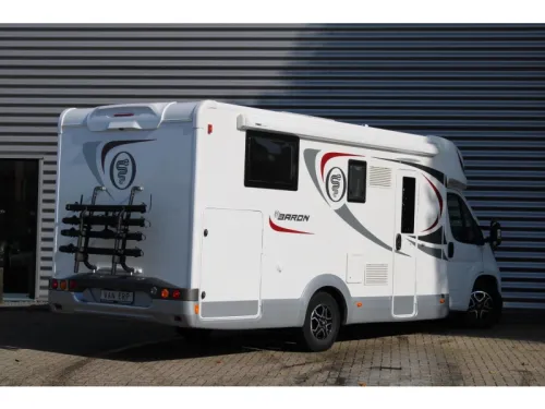 Elnagh Baron 573 Automatic Single Beds photo: 2