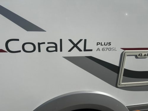 Adria Coral XL Plus 670 SL Oven, Omvormer 2500 Watt Foto: 5
