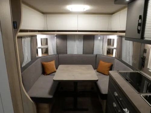 Hobby De Luxe 540 UL JETZT BEI VAN EIJK CARAVANS! Foto: 4