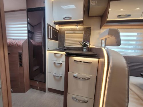 B&uuml;rstner Lyseo Harmony Line 690 G Flat floor/4 berths photo: 9