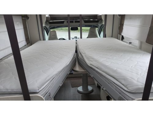 Challenger Mageo 270 single beds  photo: 10