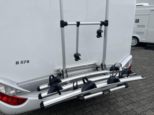 Hymer B 578 - Syst&egrave;me de mise &agrave; niveau - photo : 18