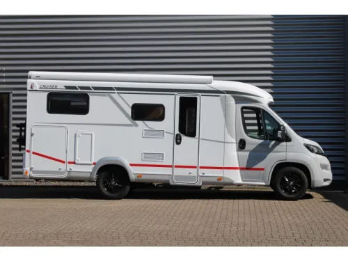 LMC Cruiser 646 V Single Beds Fiat 140HP photo: 22