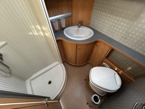 B&uuml;rstner Elegance 681 I Cama abatible/2005/OFERTA DE INTERCAMBIO foto: 9