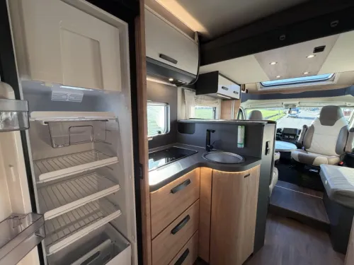 Knaus L!ve Wave Platinum 700 MEG 2x Air conditioning, Thule lift  photo: 8