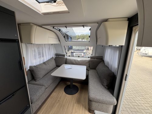 Adria Alpina 583 UL photo : 1