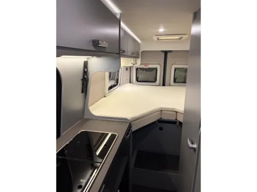 Weinsberg CaraBus 600 ME Compact with single beds photo: 13