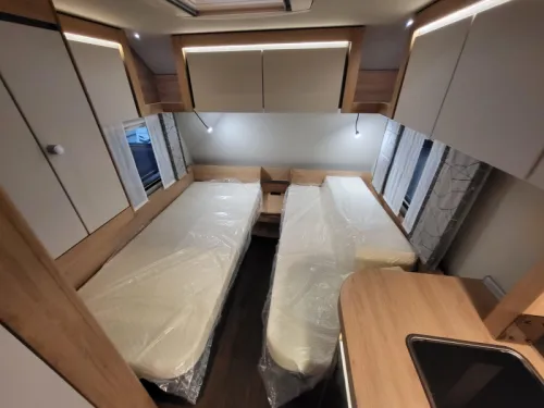 Knaus Sport 460 EU tr&egrave;s complet &eacute;quip&eacute; photo : 11