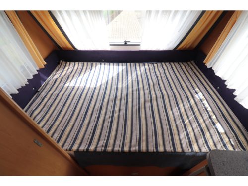 Knaus Sudwind 420 QD Mover/ Travel awning photo: 14