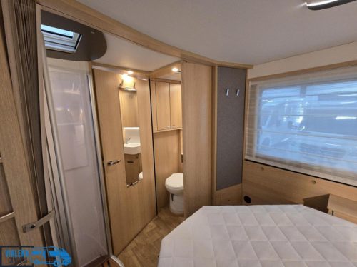 Hymer BMC-I 690 *170hp Automatic* French bed * Fully equipped photo: 20