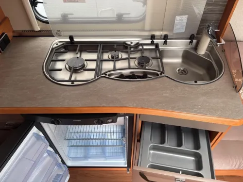 Eriba Nova GL 465 Mover awning air conditioning Unico photo: 7