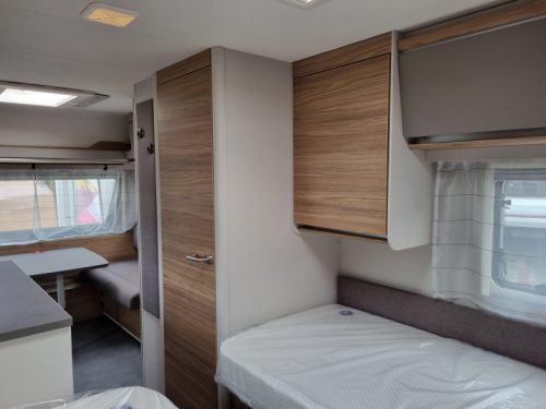 Dethleffs Nomad 460 EL First Edition Foto: 9