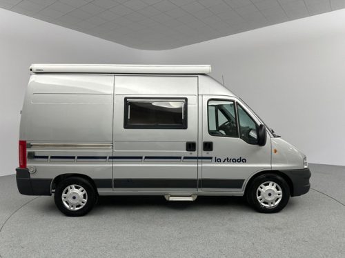 La Strada 600 2.8 HDI photo: 12