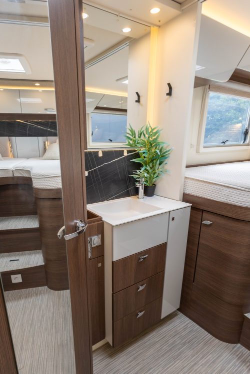 B&uuml;rstner Elegance I 910G photo: 17