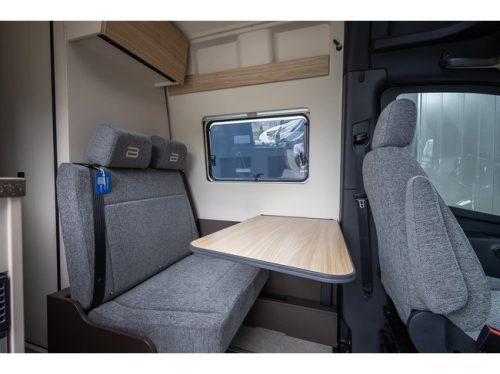 B&uuml;rstner Habiton HM 6.0 Lengtebedden Mercedes-Benz Automaat foto: 20