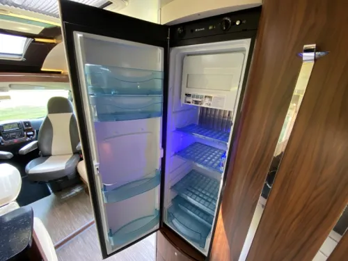 Hobby Premium Drive 70 GE Ausgezeichnet gepflegt Foto: 11