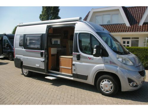 Rapido V56 French bed, 2x Swivel seats photo: 7