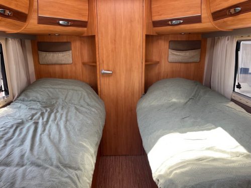 Adria Coral S 670slt Single Beds E&amp;P Level System photo: 3