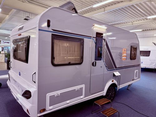 Knaus Sport Platinum 450 FU Foto: 1