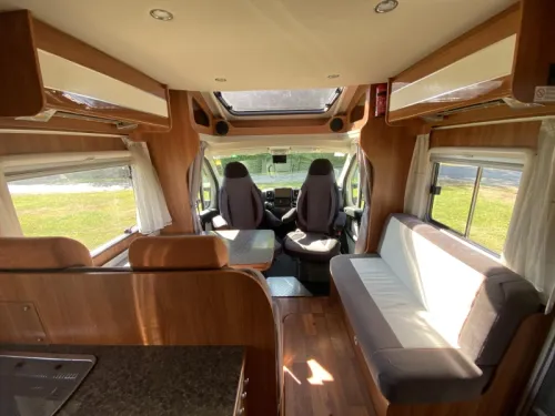 Dethleffs Magic Edition 7151 EB single beds + pop-top roof  photo: 4