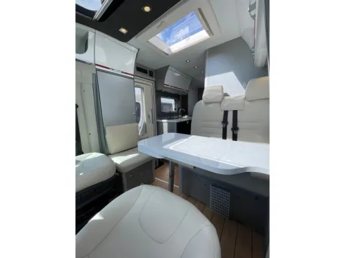 Adria Elios Adria Elios XCS Queensbed photo: 7