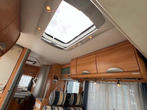 Hymer B654 automatic, fully loaded with options photo: 17