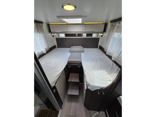 Benimar Cocoon Northautokapp 463 Single beds / Automatic  photo: 13