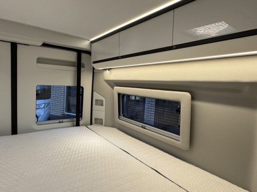 Adria Twin Supreme 640 SGX 180 hp AUTOMATIC 9-Speed Euro6 Fiat Ducato 8 **Adjustable single beds/4 seats/2x Lithium/2 photo: 19
