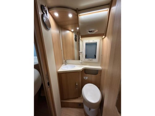 McLouis Sovereign 481 G Queensbed photo: 6