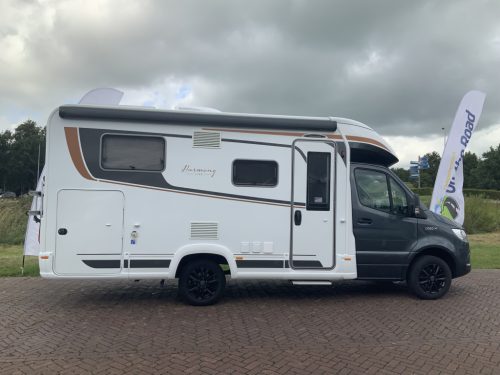 B&uuml;rstner Lyseo Harmony Line 690, AUTOMAAT, Mercedes Sprinter 2.2 163 Pk Enkele-bedden, hefbed, Luchtvering, Bj. 2020 &ldquo; Ihr Wohnmobil-Verkaufsvermittler Wohnmobilzentrum on the road Marum Foto: 3