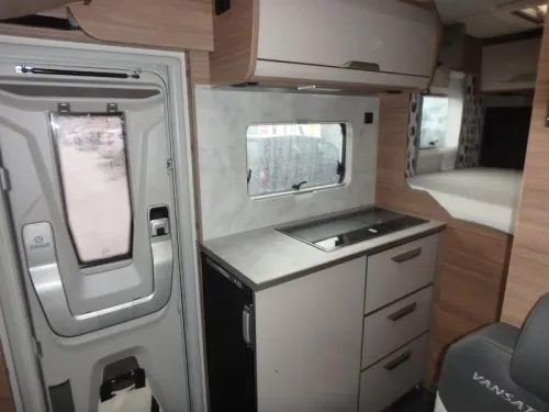 Knaus Tourer Van 500 MQ HISTORIE BEKEND Foto: 16