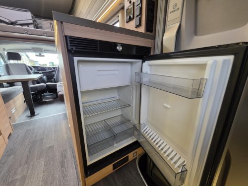 Knaus Tourer CUVision 500 LT Automaat dakairco ch94  Foto: 8