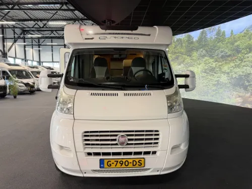 Rimor Europeo 69 PLUS Queensbett / Nivelliersystem Foto: 3