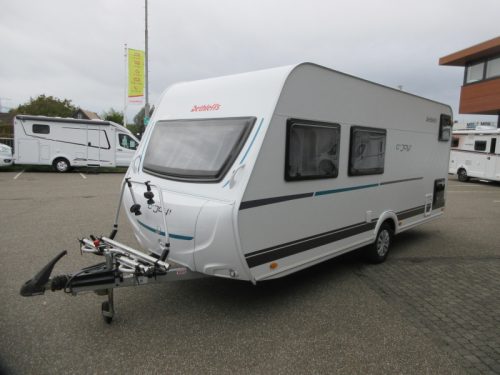 Dethleffs C'Joy 480 QLK FAMILIENWOHNWAGEN, VORZELT  Foto: 19