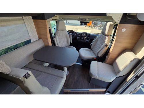 Knaus L!VE TI 650 MEG PLATINUM SELECTION photo: 8