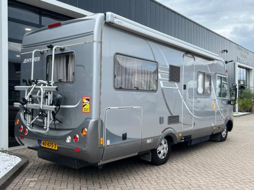 Hymer B654 automatic, fully loaded with options photo: 30