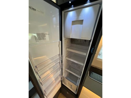 Laika Kosmo 319 automatic single beds photo: 13