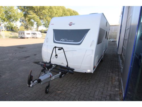 B&uuml;rstner IC Line 460 TS Mover, Portabicicletas, Toldo foto: 4