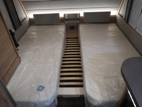 Knaus Sudwind Black Selection 500 EU !! BED OF 217CM LONG !!! photo: 5