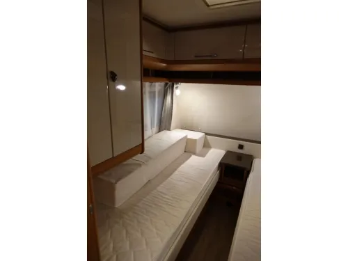 Hobby On Tour 460 HL cassette awning photo: 10