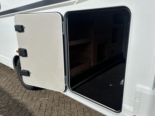 Weinsberg CaraSuite 700 ME 5p,Maxi,Salle de bain attenante 0256 photo : 16