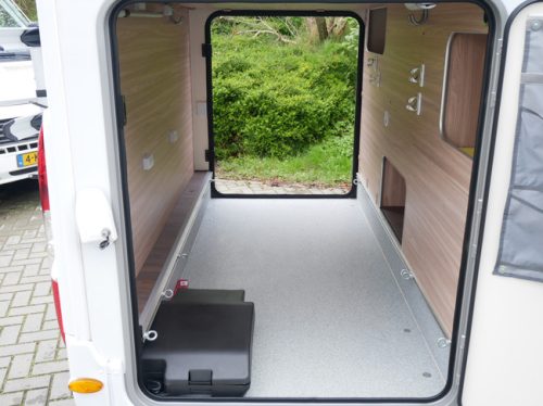 B&uuml;rstner Delfin 690G, Single beds, XXL Garage, XXL Refrigerator!! photo: 20