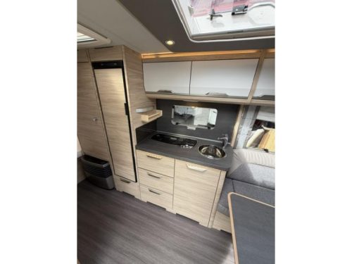 Knaus Sudwind 540 UE Incl. Mover and Awning photo: 13